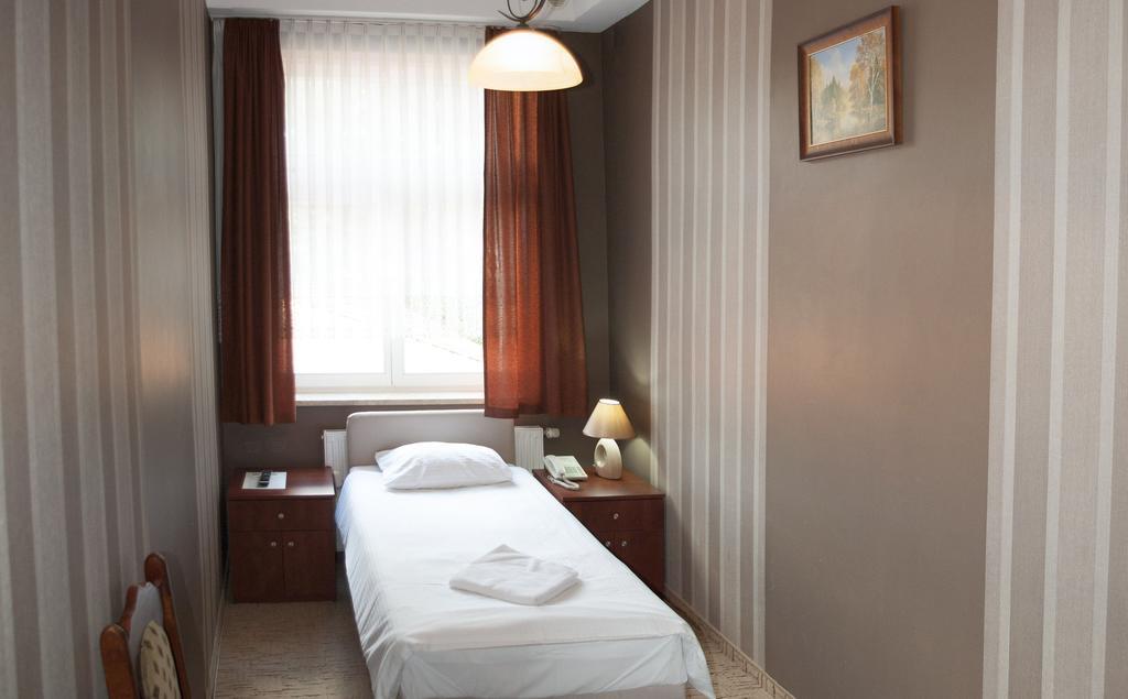 Hotel Nad Rzeczka Stary Toruń Rom bilde